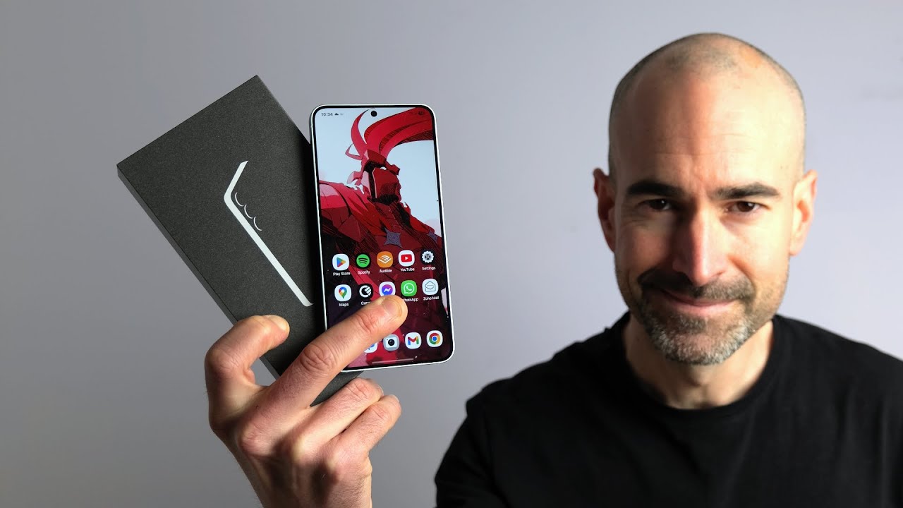 Galaxy S25 Review: Compact Powerhouse With AI Upgrades?