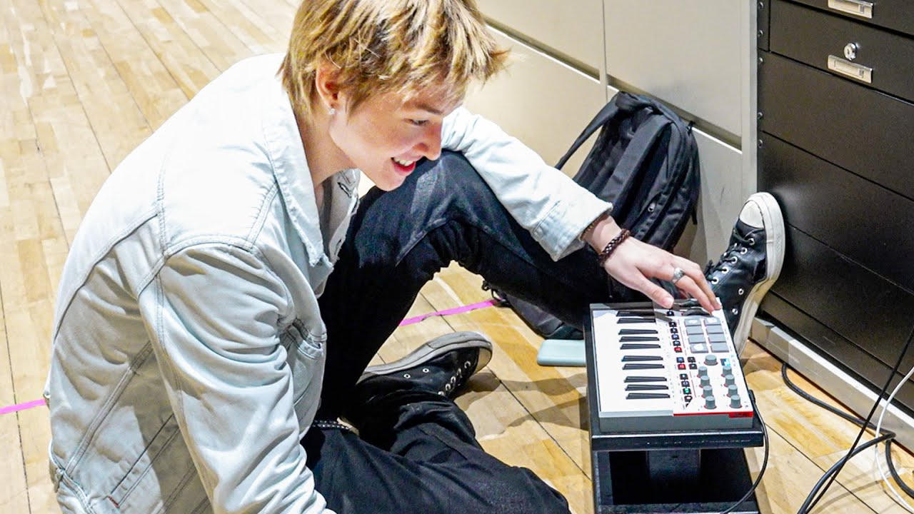 Cortis MAMA Prep: Rookie Award Wins & Performance Insights