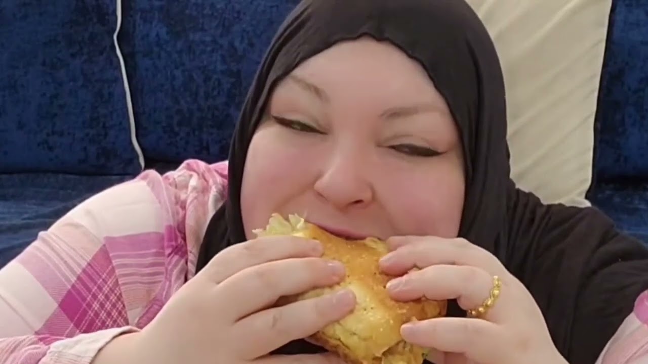 Overcoming Food Addiction Rooted in Childhood Trauma: A Path Forward