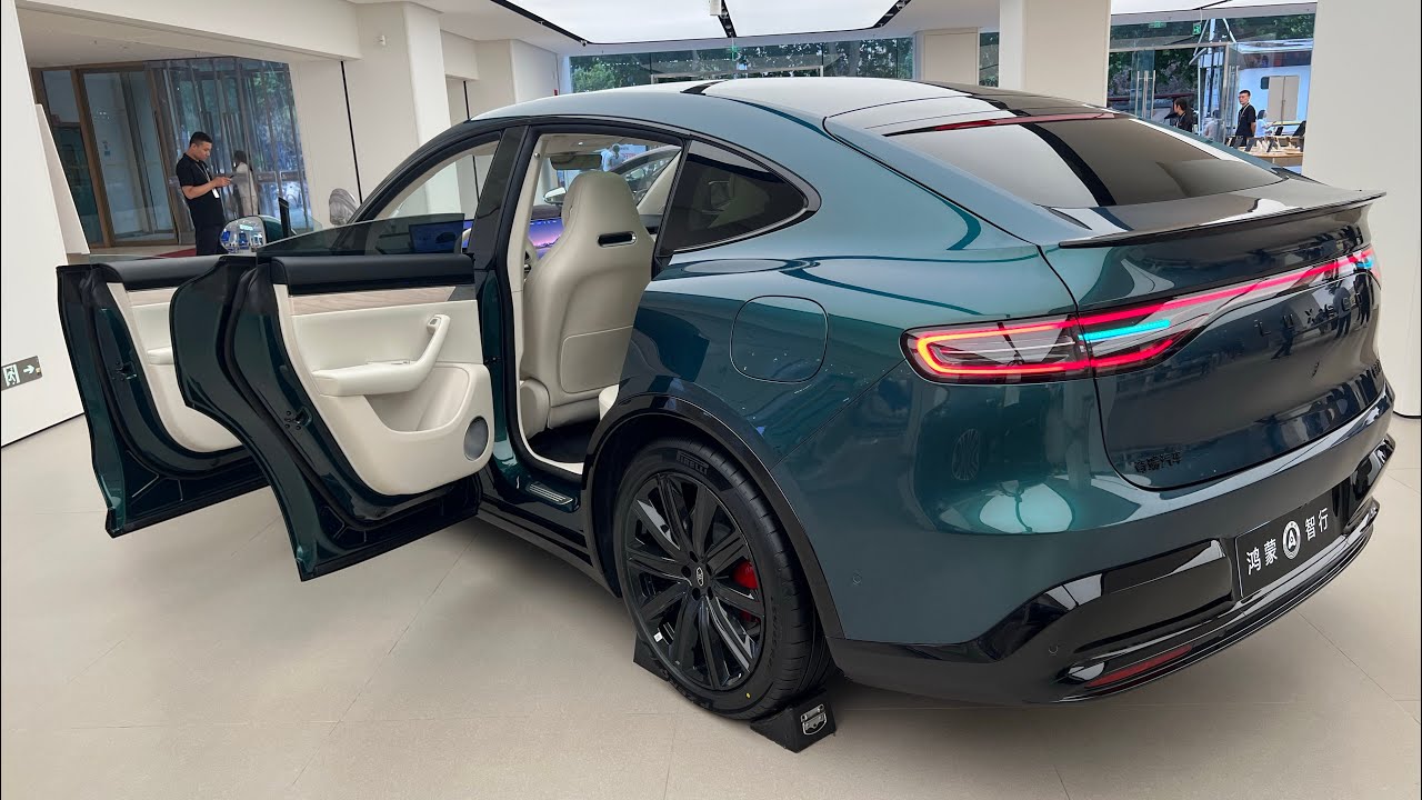 2026 Luxeed R7 Review: Tesla Model Y Rival Insights