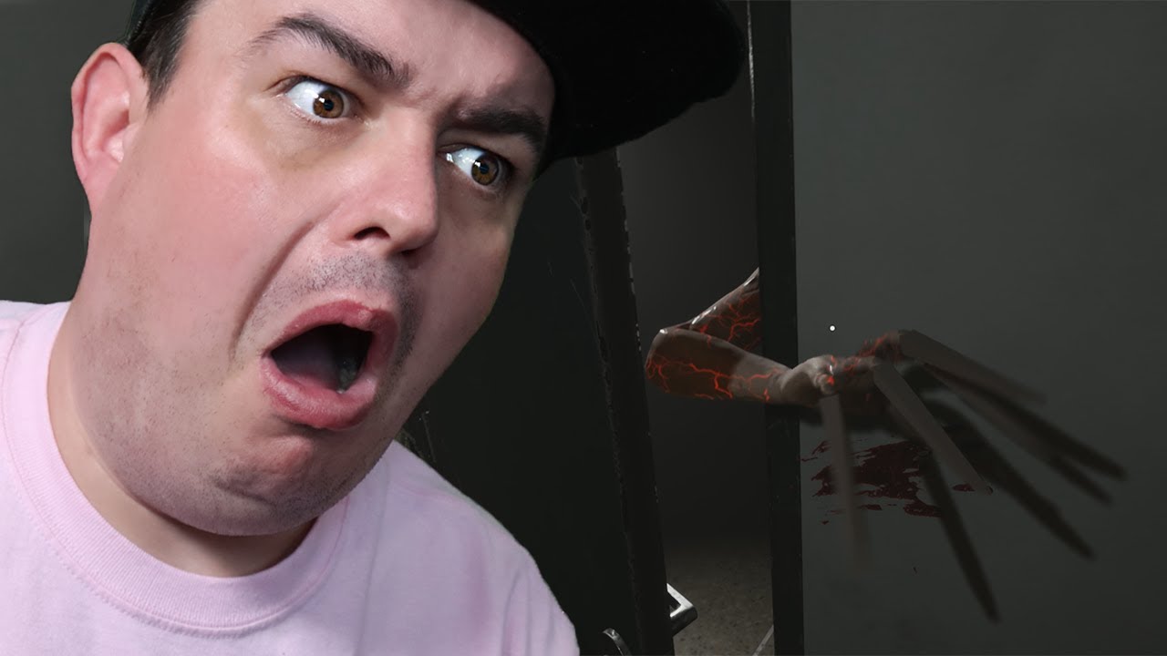 The Janitor Horror Game Review: Evil Books & Office Nightmares