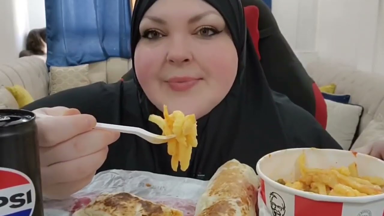 KFC Cheetos Twister Review: Taste Test & Food Waste Insights