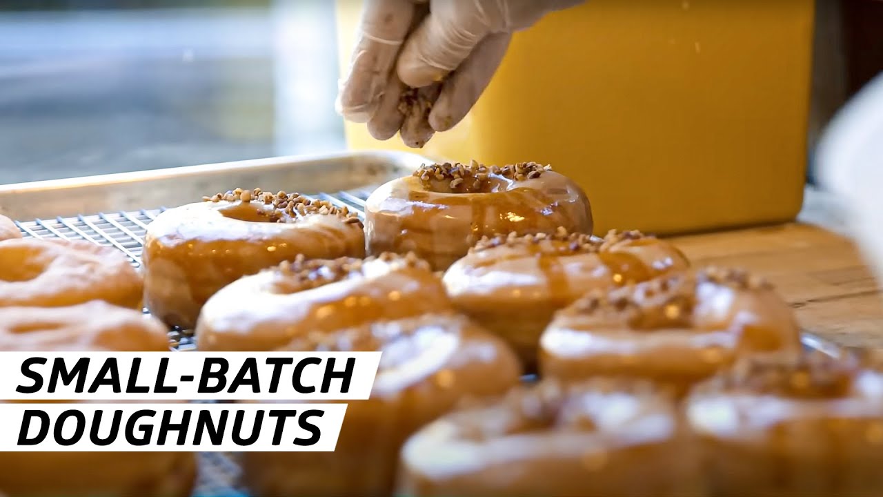 Artisanal Doughnut Secrets: Crafting Joy Through Technique