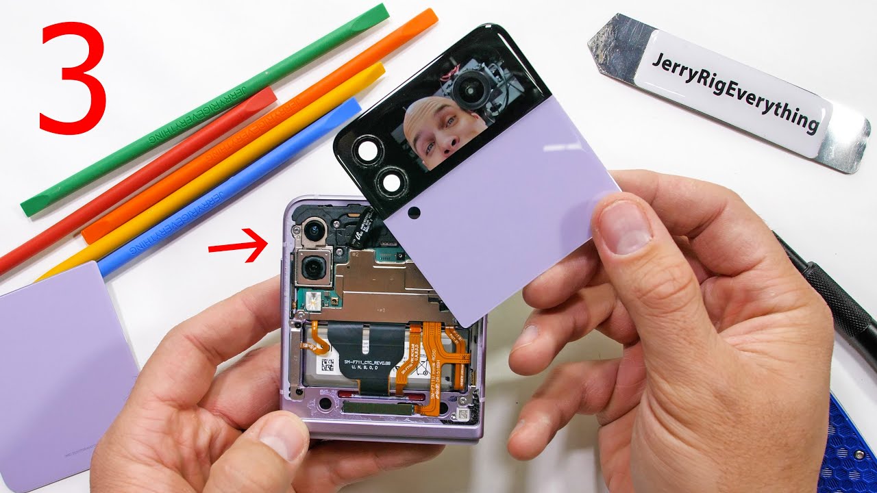 Galaxy Z Flip 3 Teardown Survival: How It Worked After Disassembly