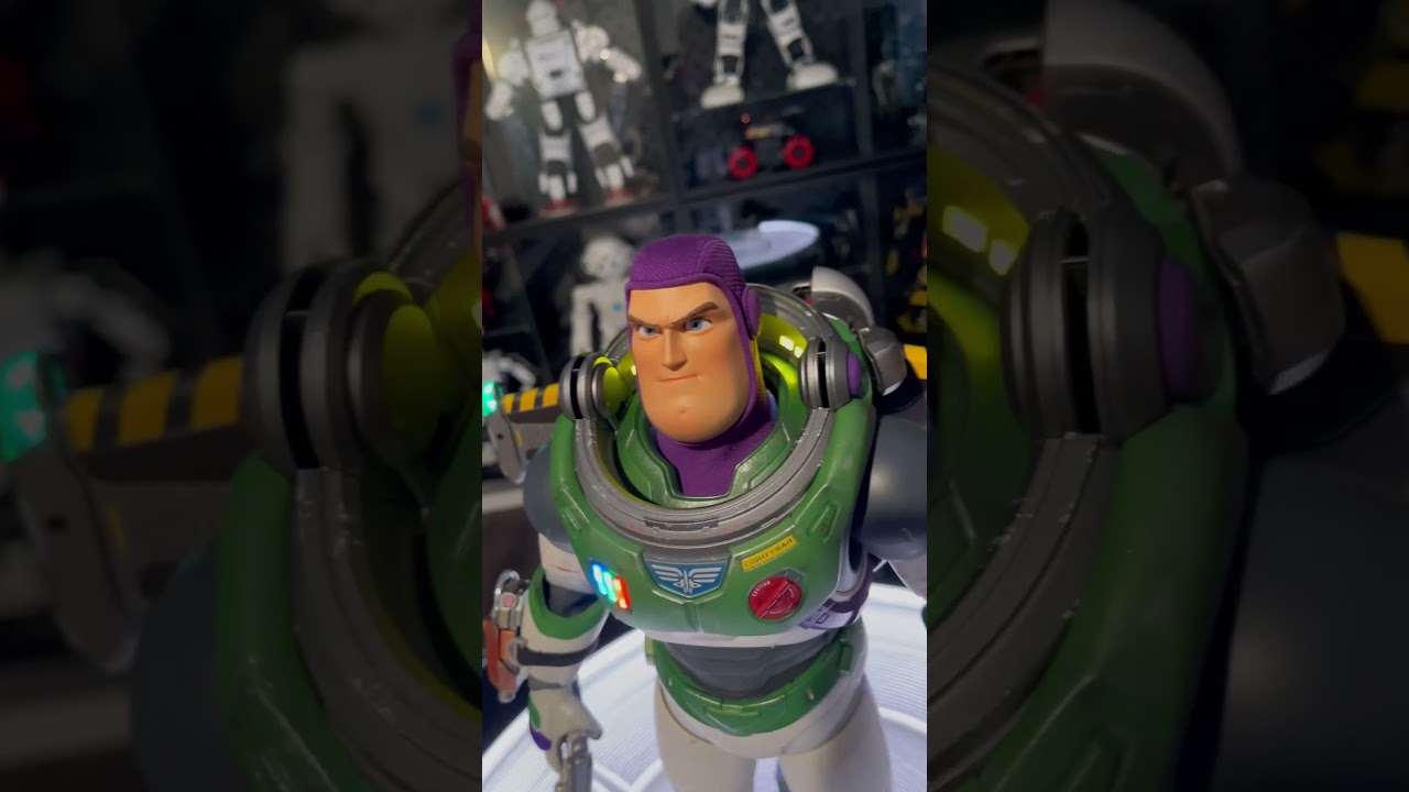 Buzz Lightyear Robot Review: Features & Hands-On Impressions