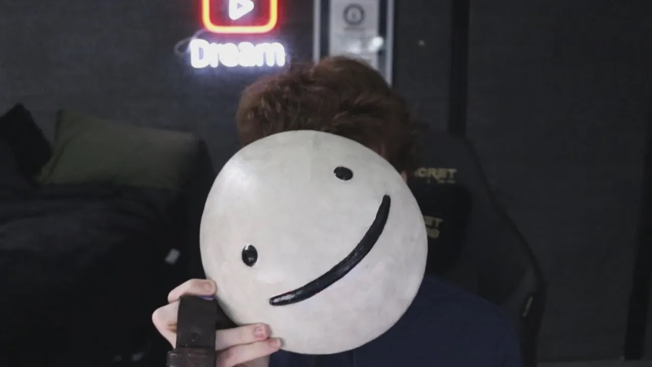 Mastering Viral Face Reveals: Strategy Behind the Blanket