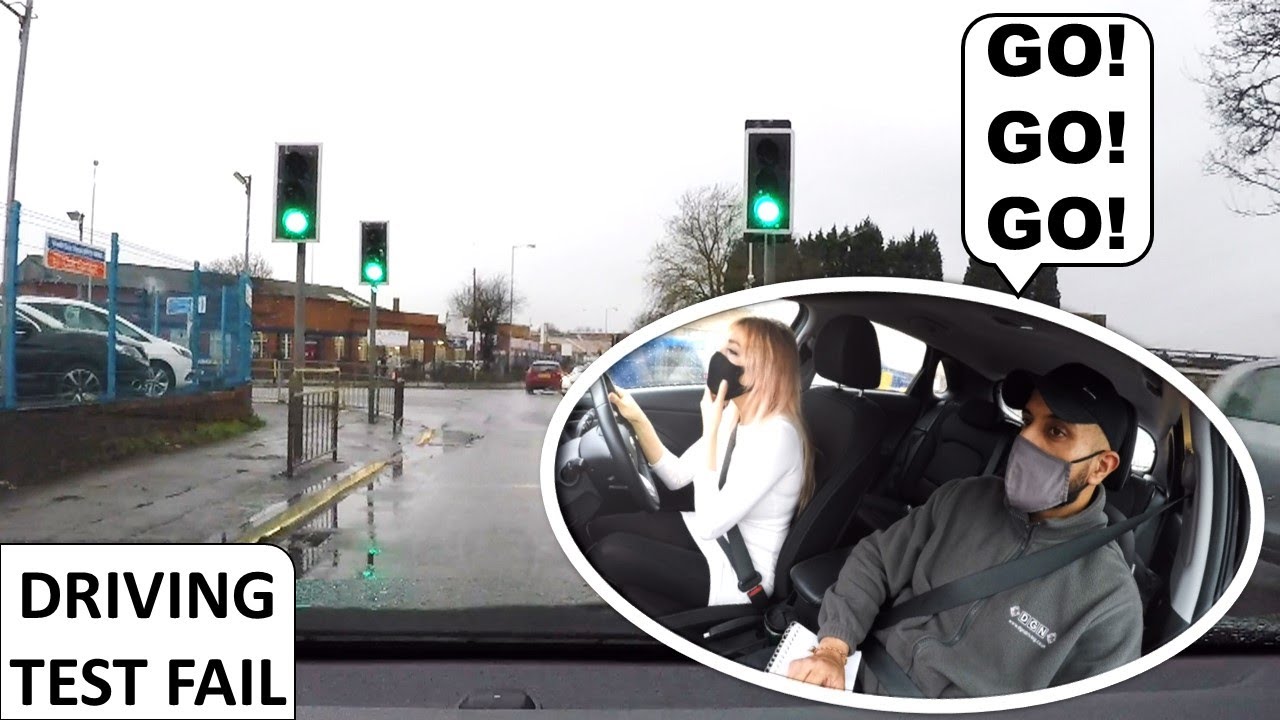 How to Avoid Hesitation Faults on Your Driving Test