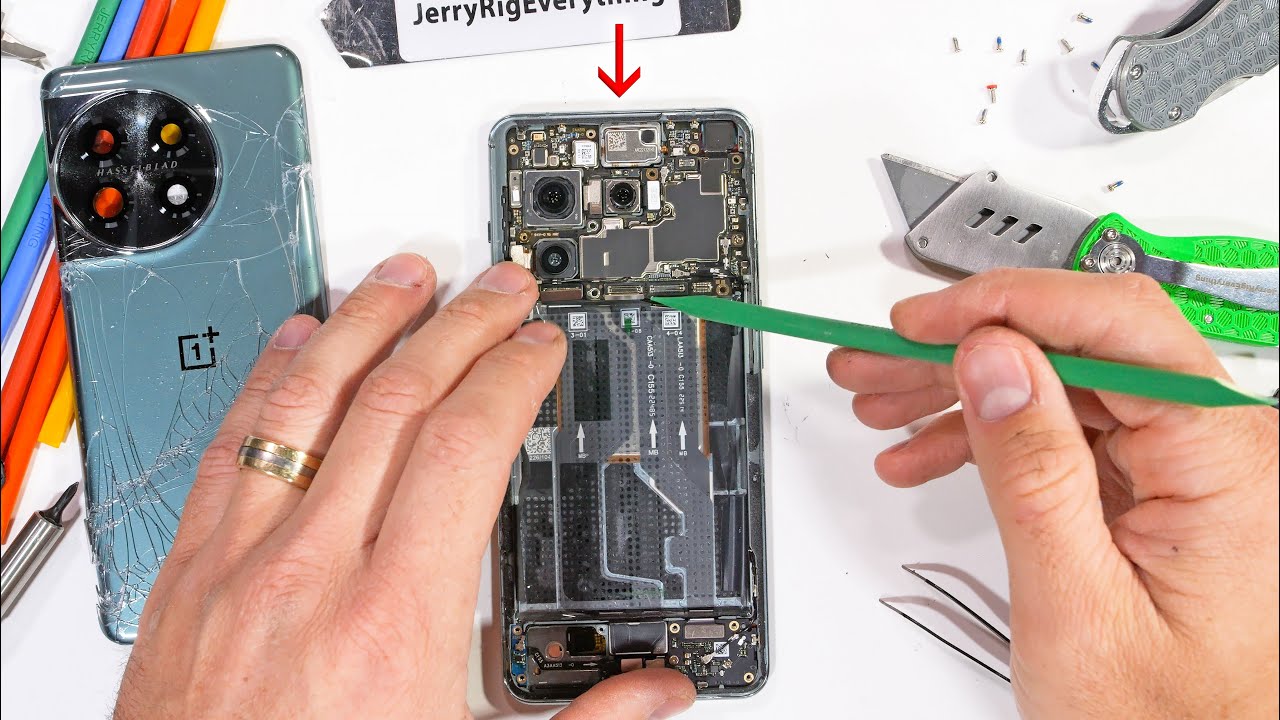 OnePlus 11 Teardown Reveals Mystery Top Vent Purpose