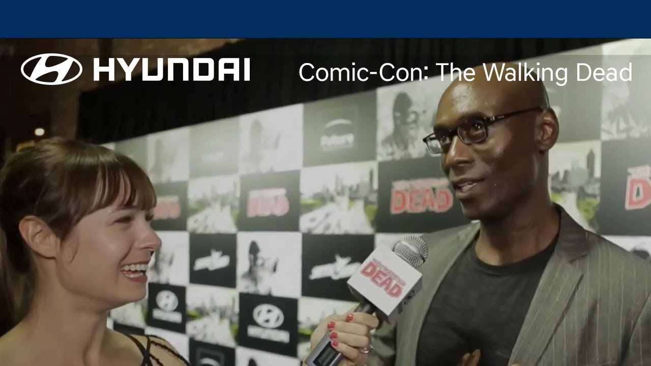 title：Walking Dead Cast: Comic-Con 2012 Black Carpet Q&A & Fun Moments