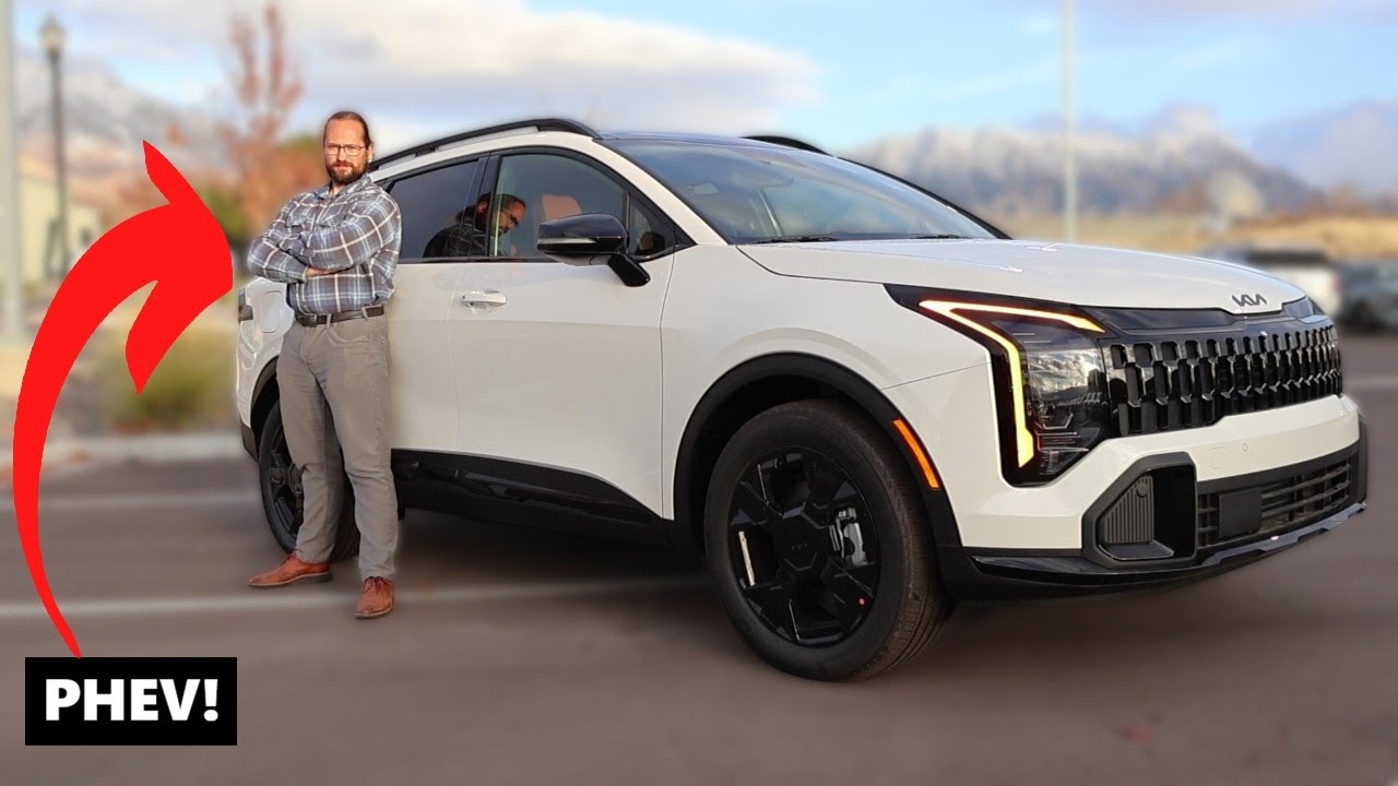 Kia Sportage PHEV vs Toyota RAV4 Prime: Expert Comparison & Verdict