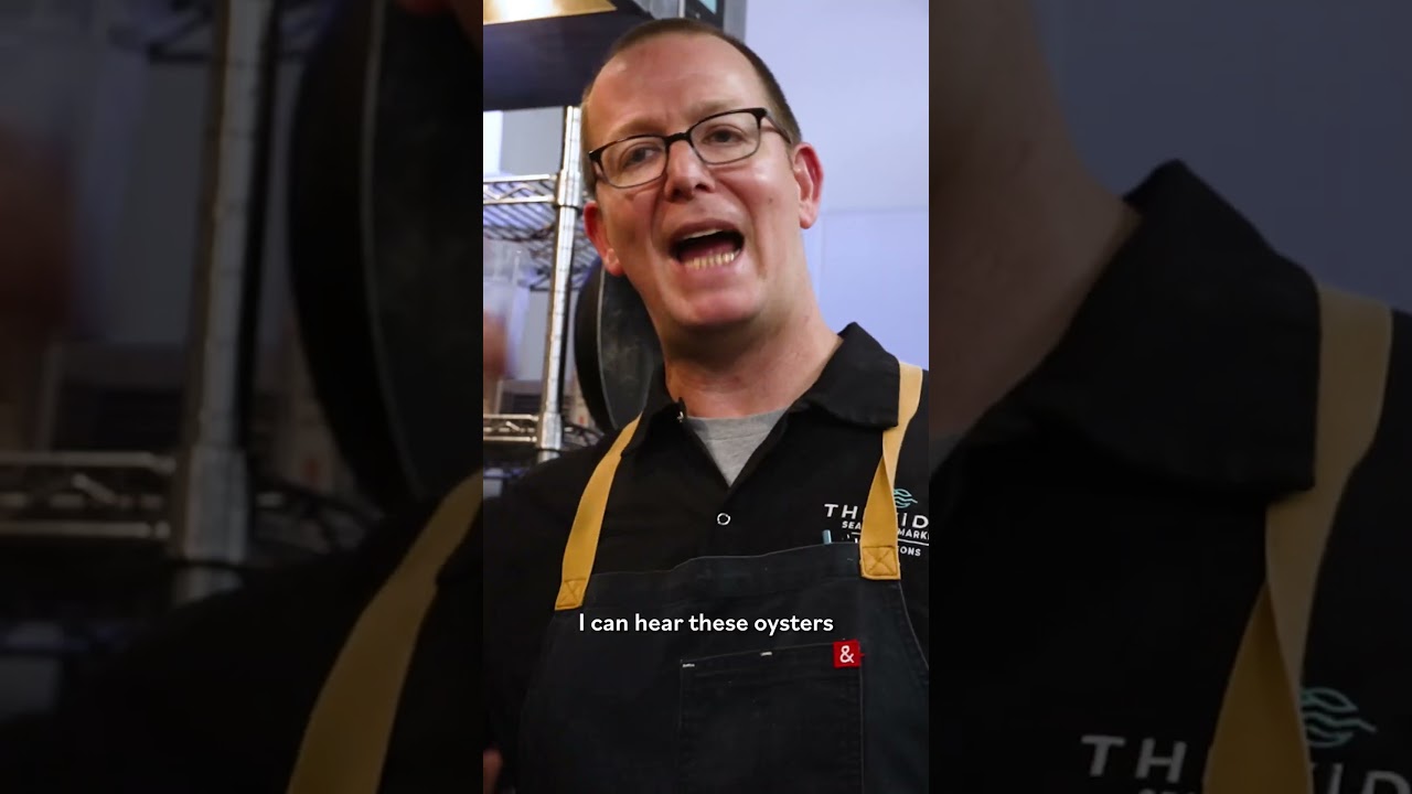 Authentic New Orleans Fried Oyster Po'Boy Recipe