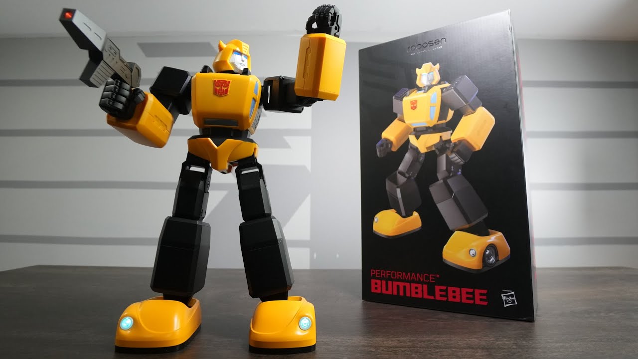 Robosen Bumblebee G1 Review: Official Transformers Robot