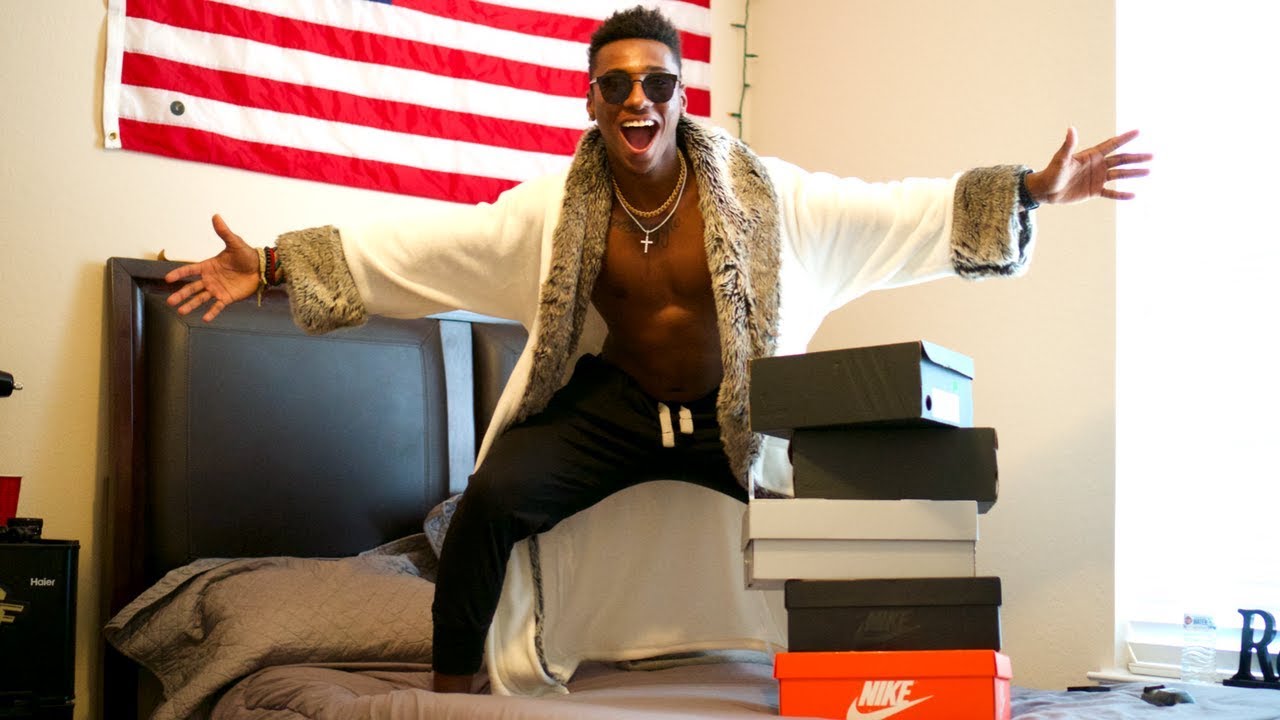 Athlete Room Tour: Small Space Organization & Gear Setup Tips