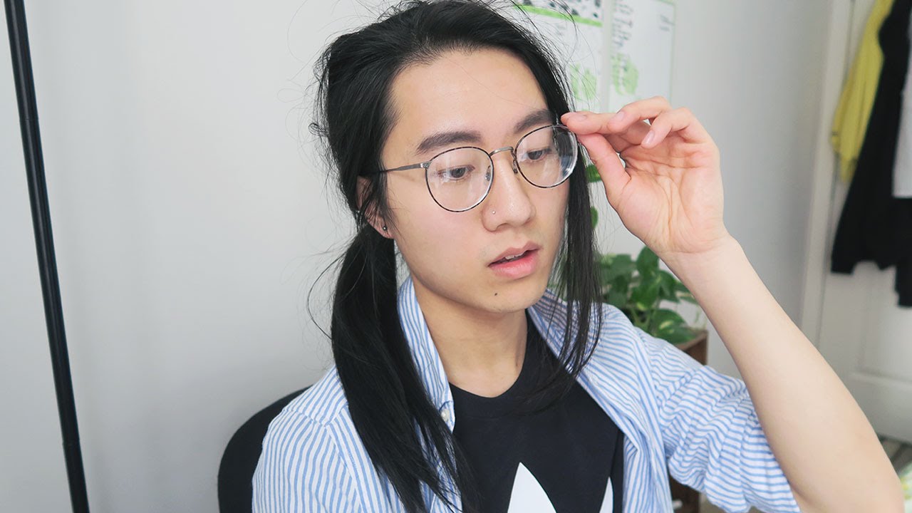 How to Fix Glasses Glare When Filming: Expert Solutions