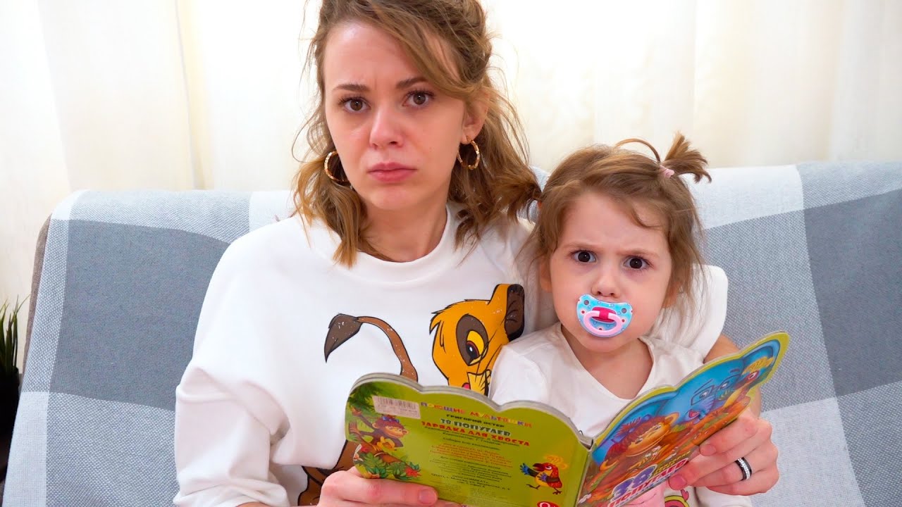 Mastering Emotional Storytelling in Visual Narratives