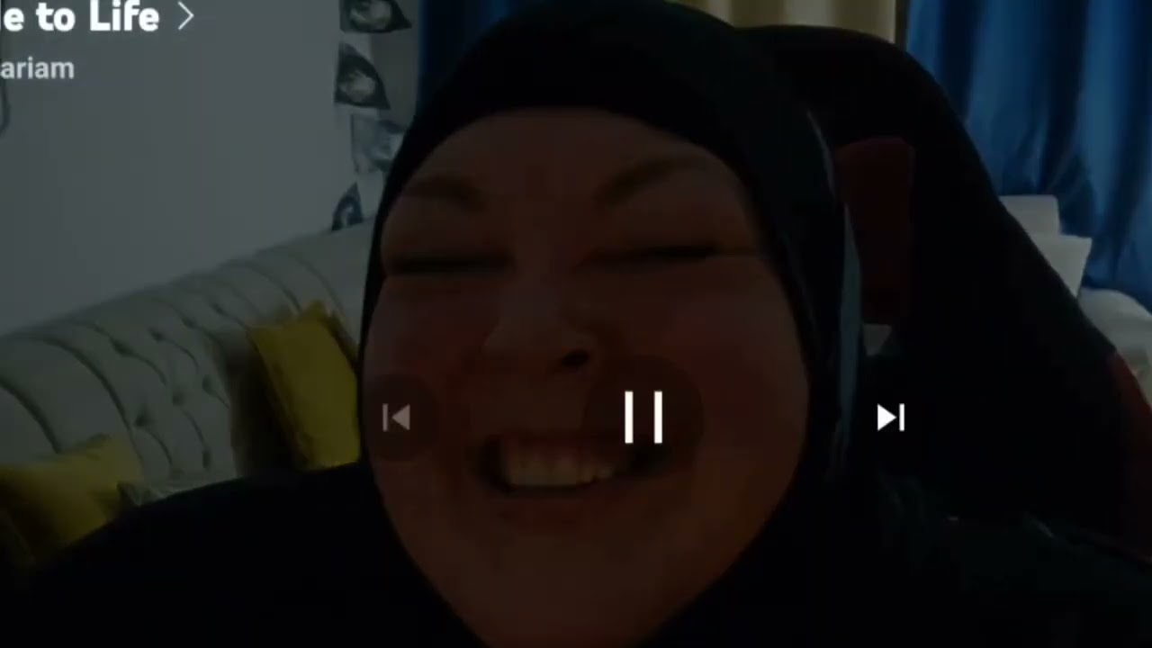 Navigating Religious Criticism Online: A Balanced Approach