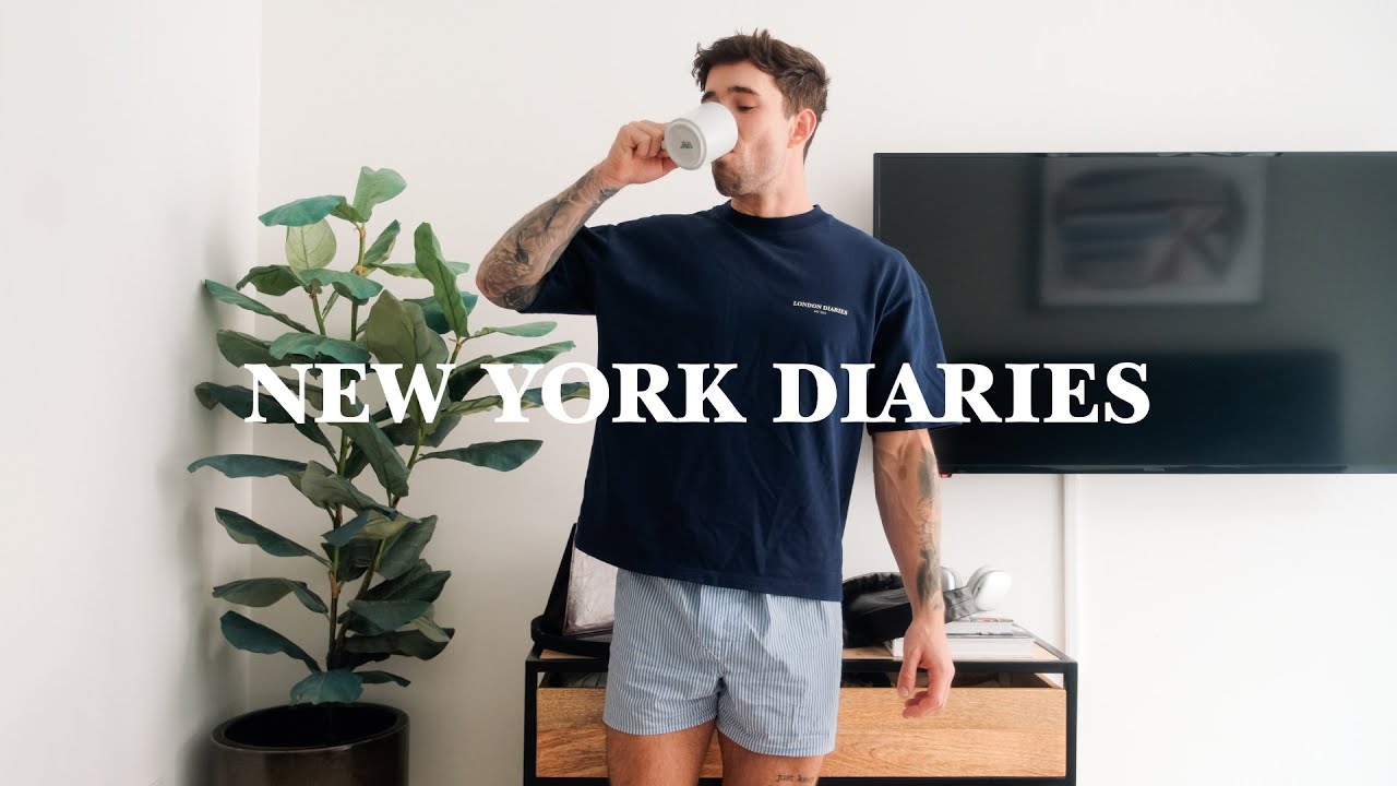 10 Wardrobe Essentials for Effortless Style (Capsule Guide)