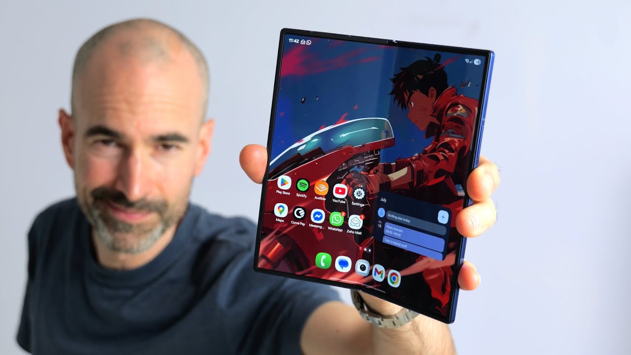 Samsung Galaxy Z Fold 7 Review: Premium Power, Battery Limits?