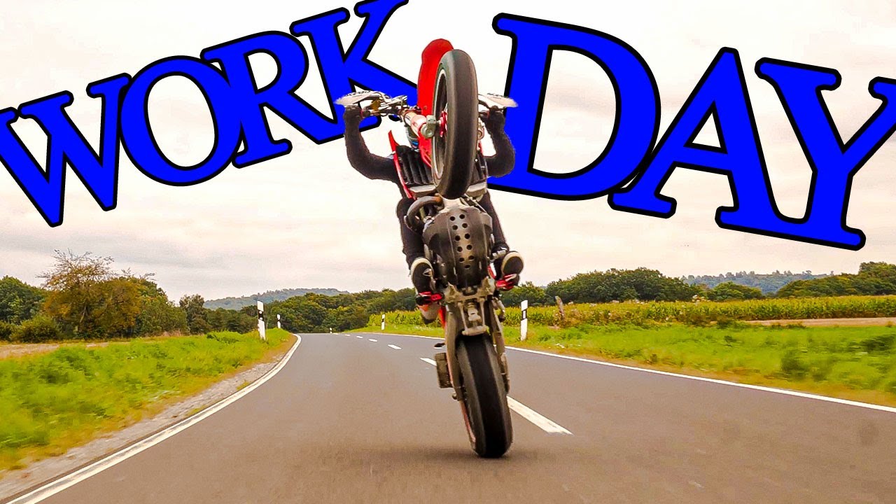 Motorcycle Stunt Double Life: Challenges & Thrills Revealed