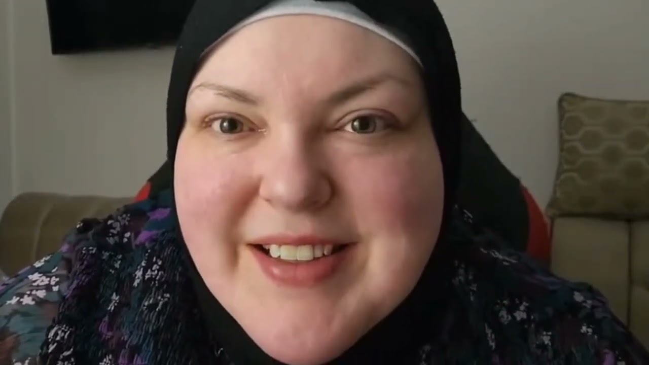 Shantel's Foodie Meanie Reaction: Why It Feels Suspicious