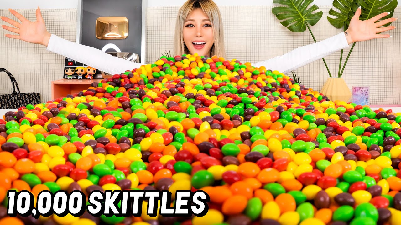Giant Skittles Experiment: Science Behind 10,000 Candies in One