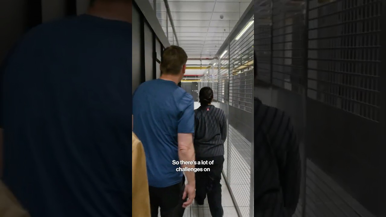 Inside Modern Data Centers: Power, Cooling & Infrastructure Secrets