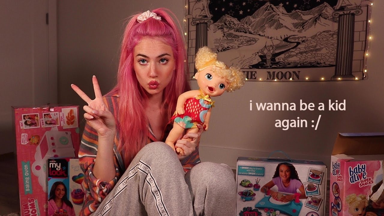 Nostalgic Toy Test: Baby Alive & Num Noms Oven Reviewed as Adult