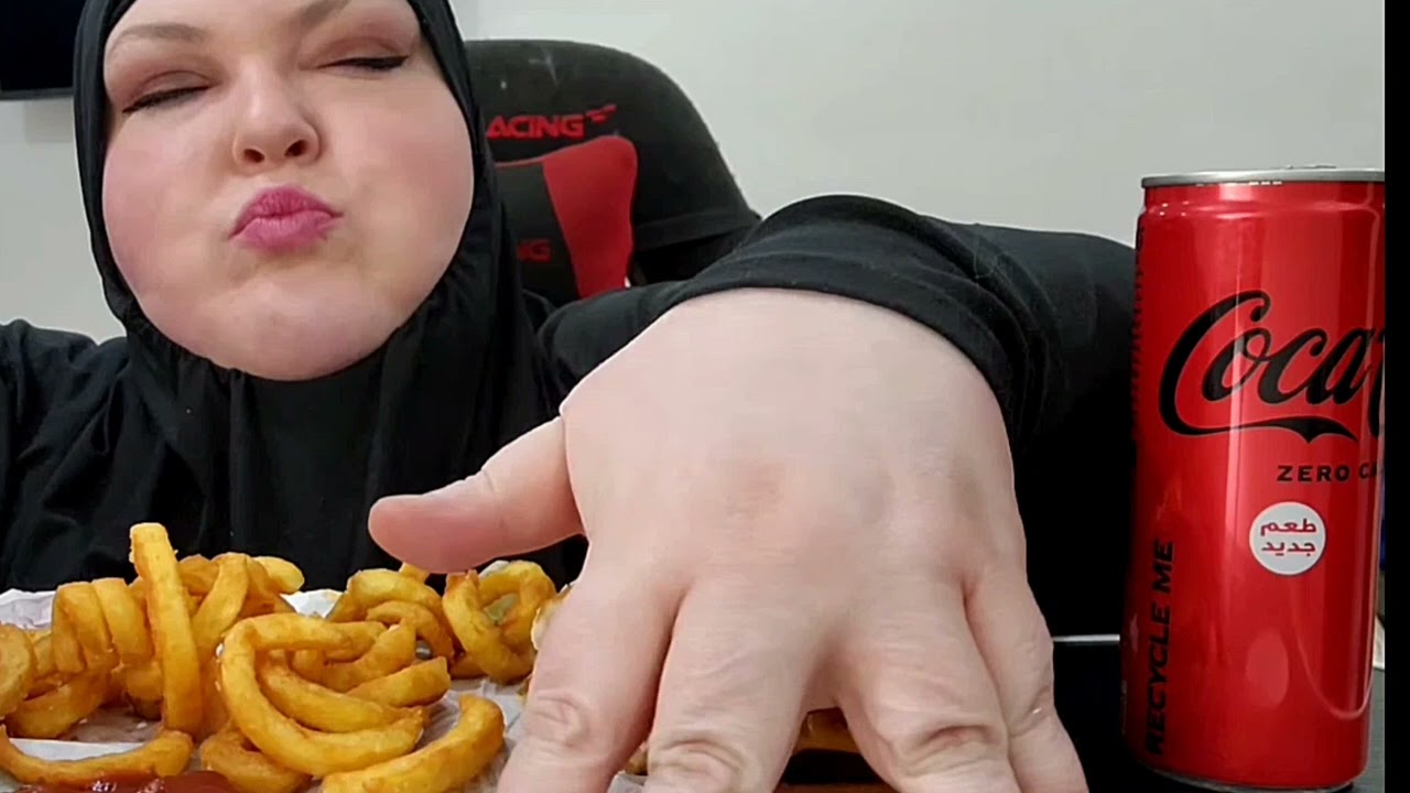 Why Streamers Abandon Viewers: Loyalty vs. Jealousy Analysis