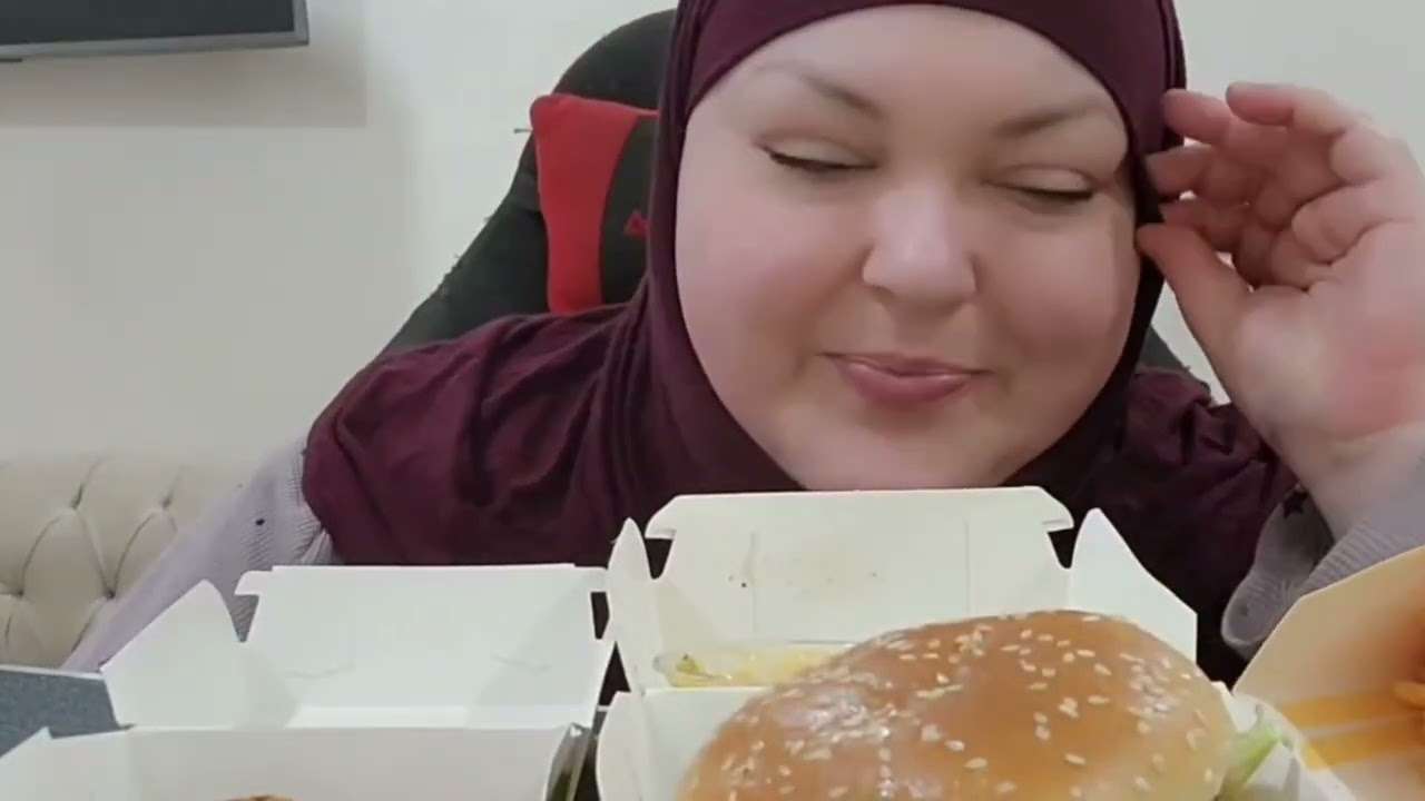 Foodie Beauty's McDonald's Ramadan Hypocrisy Exposed