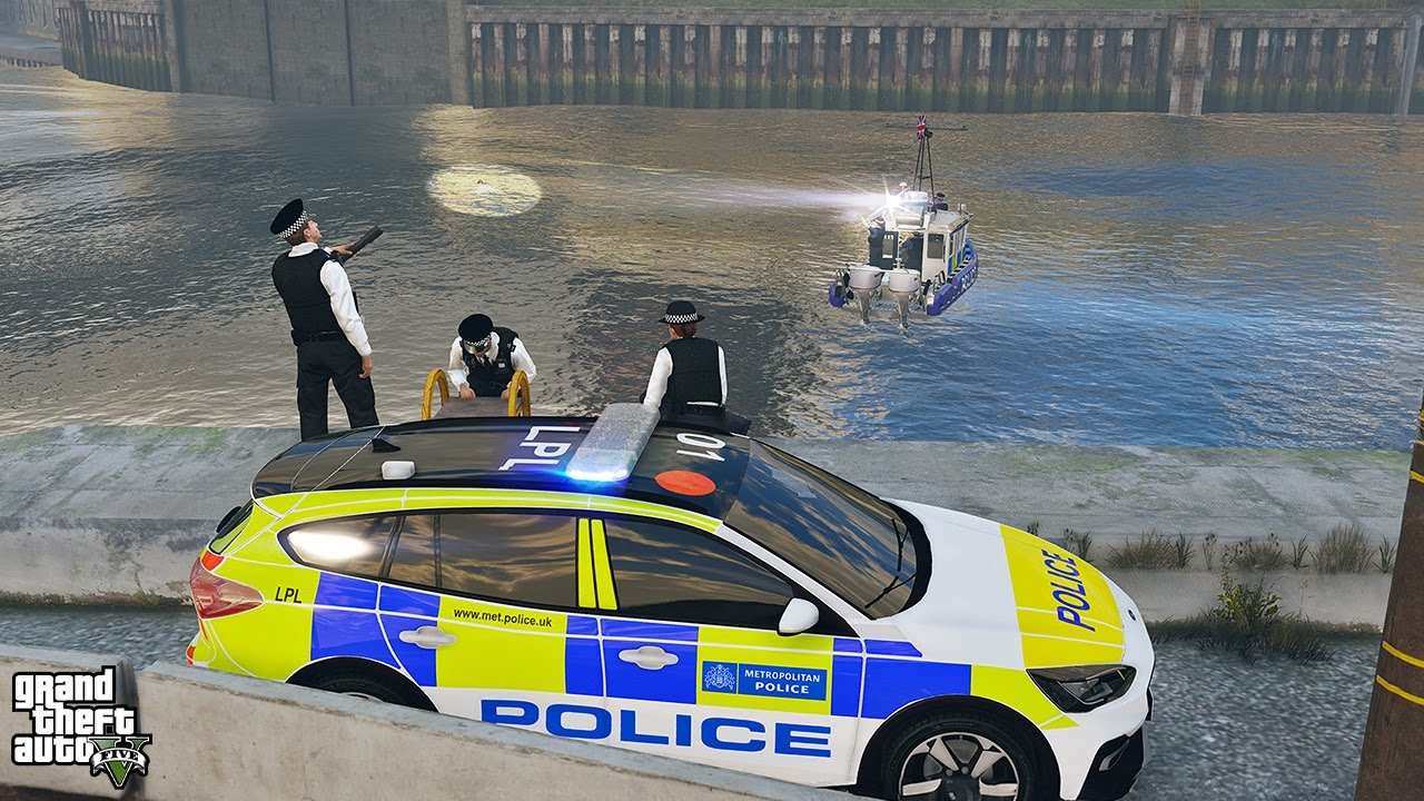 Police Crisis Response Tactics: Water Rescue and Homicide Protocols