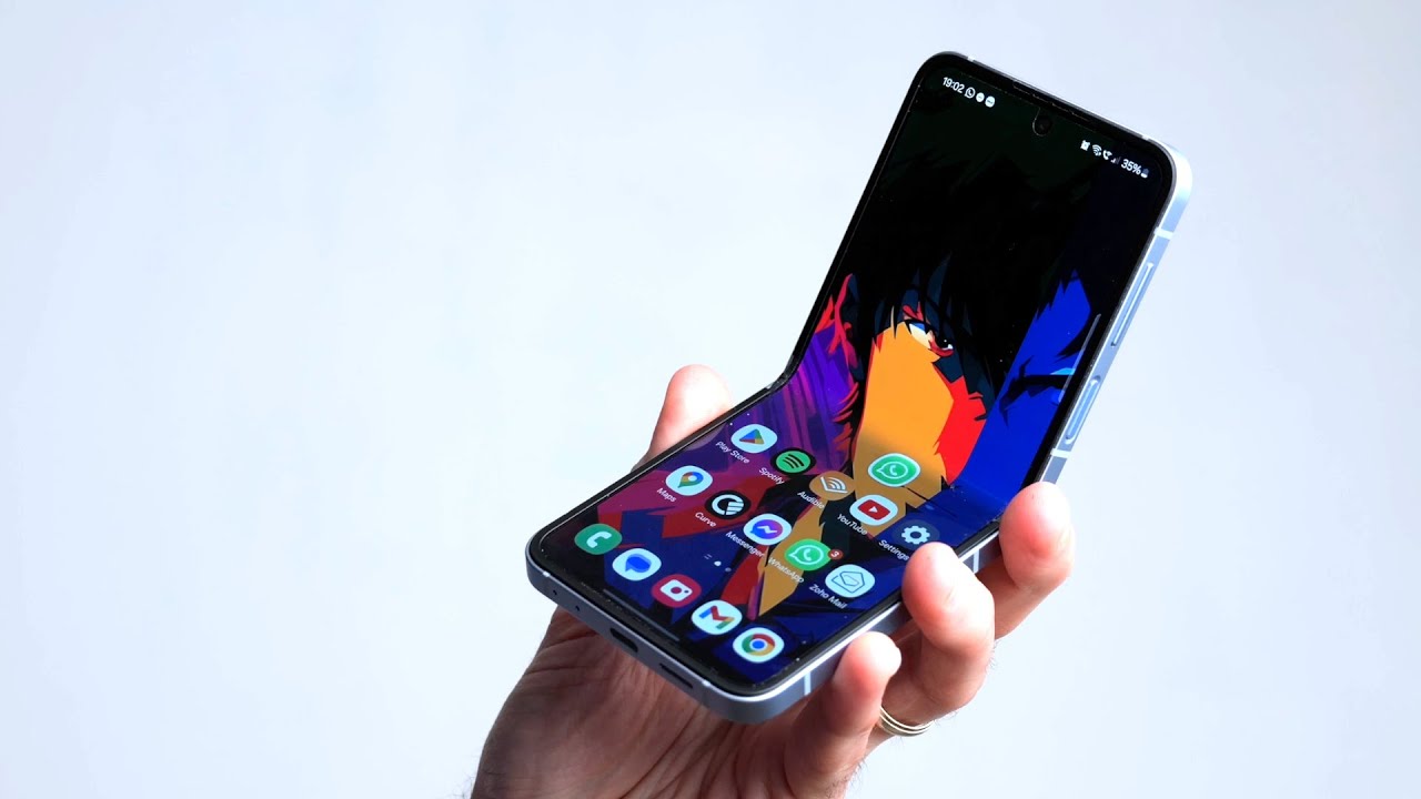 Samsung Galaxy Z Flip 7 Rumors: Upgrades vs. Motorola Razr 60 Ultra