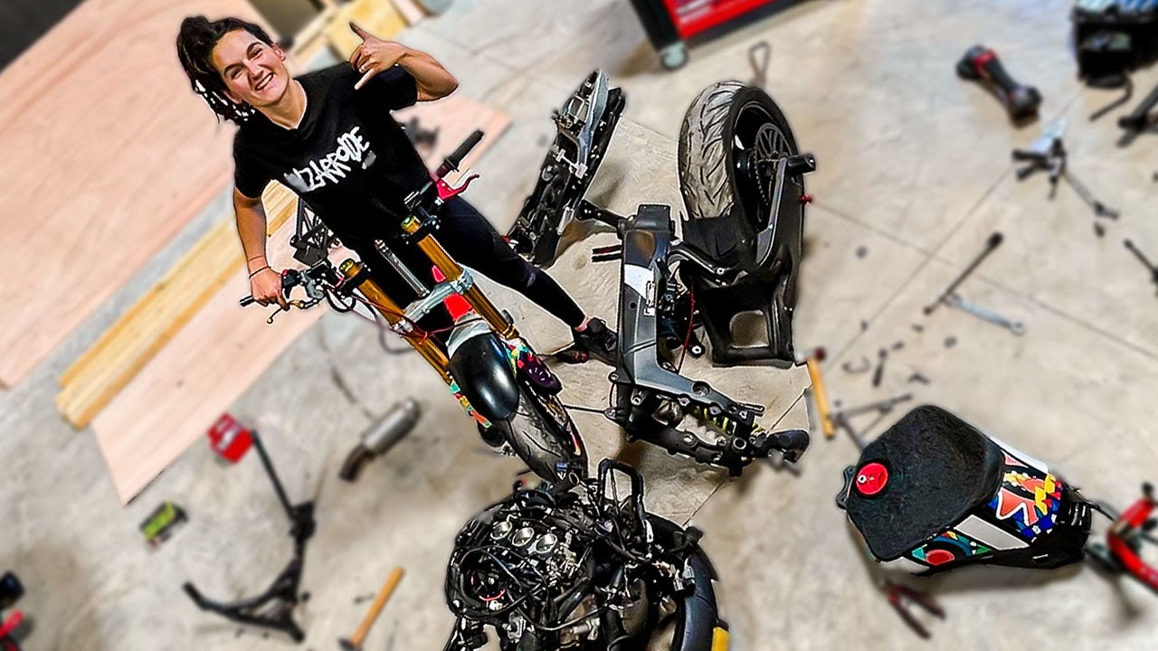 Motorcycle Frame Swap Challenge: Beating the Clock and Norms