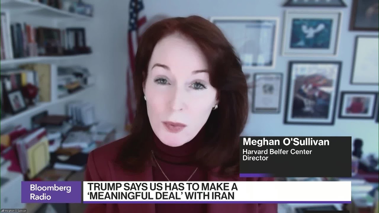 Trump's Iran Strategy: Deal Timelines vs Military Risks