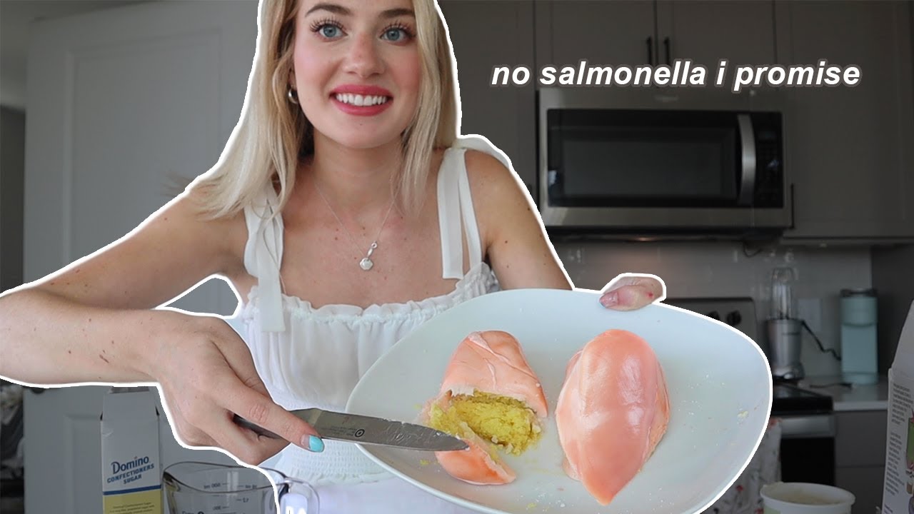 Hyperrealistic Cake Tutorial: Chicken & Hand Designs