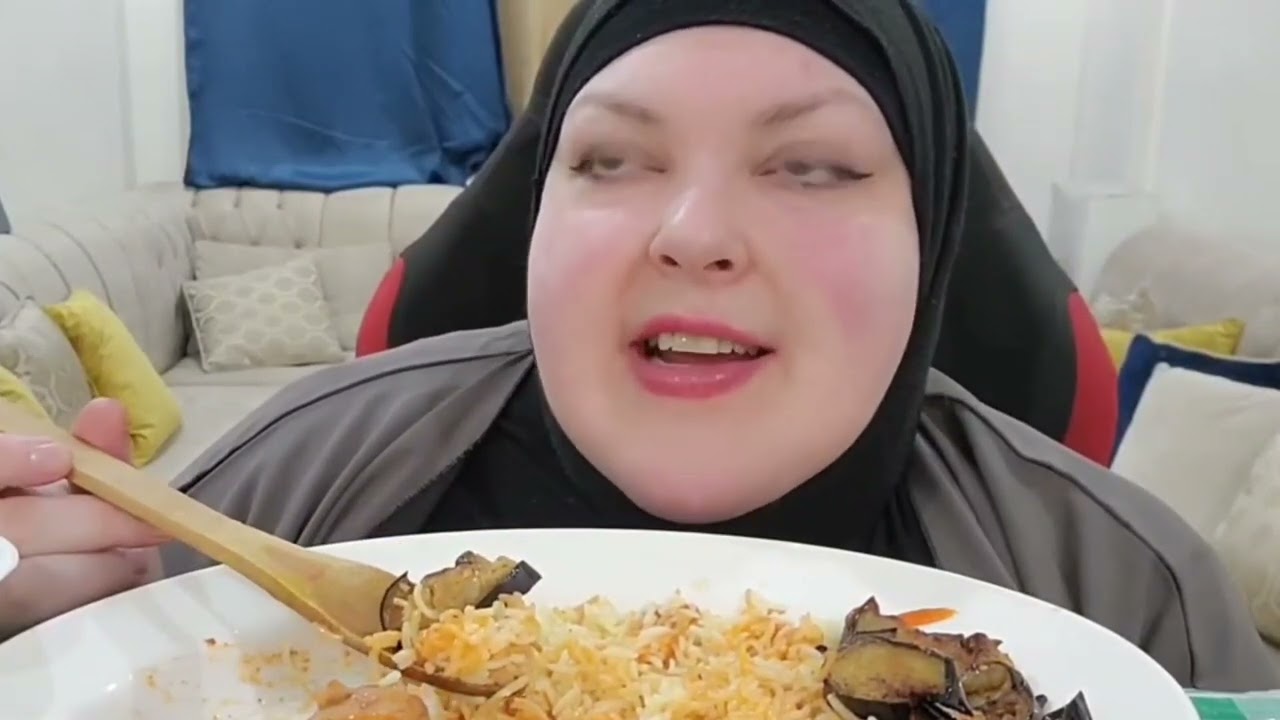 Shantal's Creepy Childhood Door Story: Truth or Fiction?