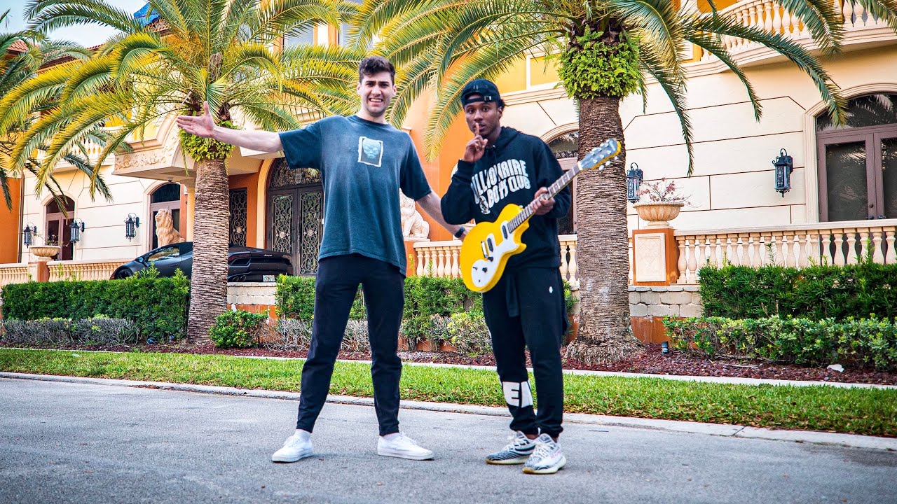 Antonio Brown Guitar Delivery Fail: Behind the Scenes Story