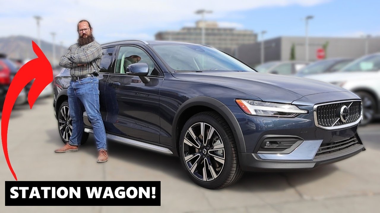 Volvo V60 Cross Country Review: SUV Alternative Benefits