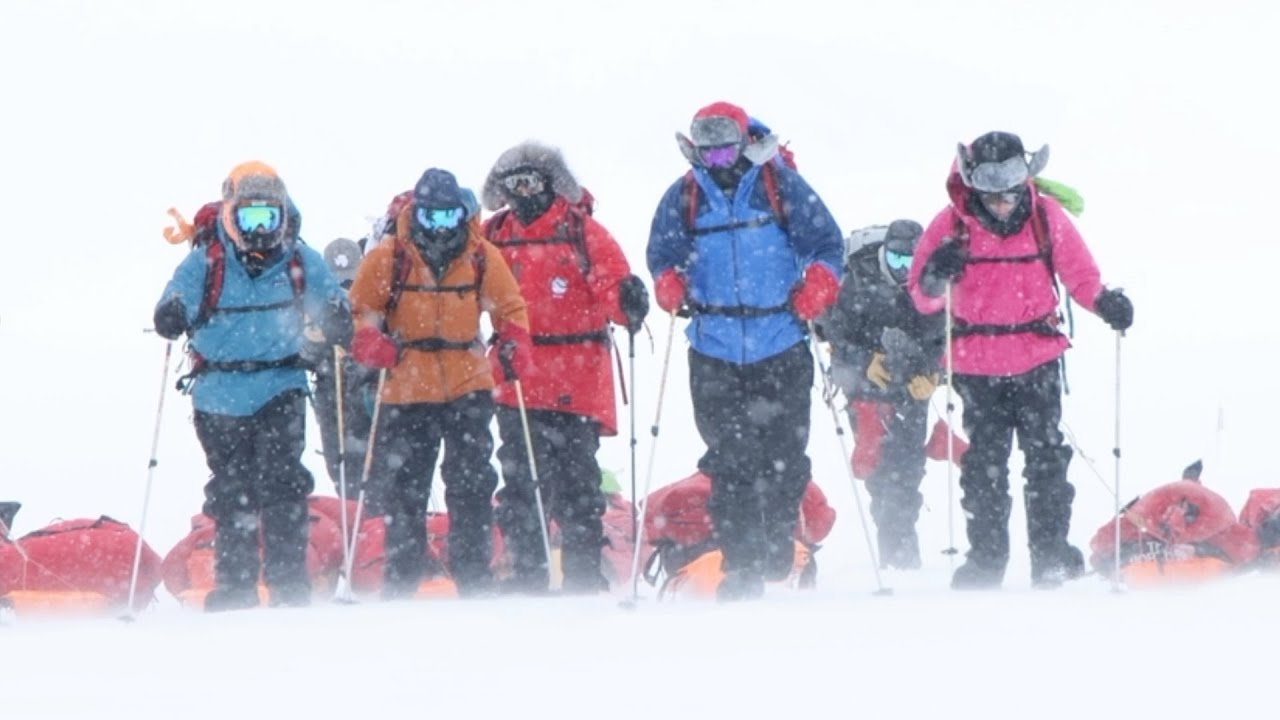 Antarctica Survival Guide: Extreme Camping Lessons from 50 Hours