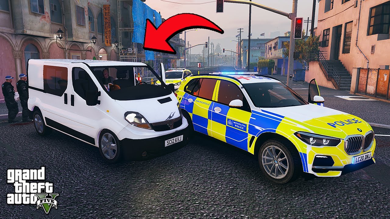 Realistic Met Police ARV Tactics in GTA 5 Roleplay