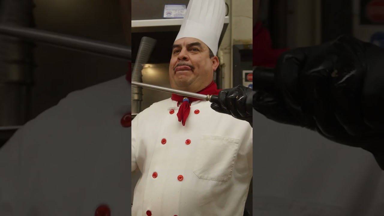 Prime Rib & Duck Balloons: Crafting Unforgettable Culinary Magic