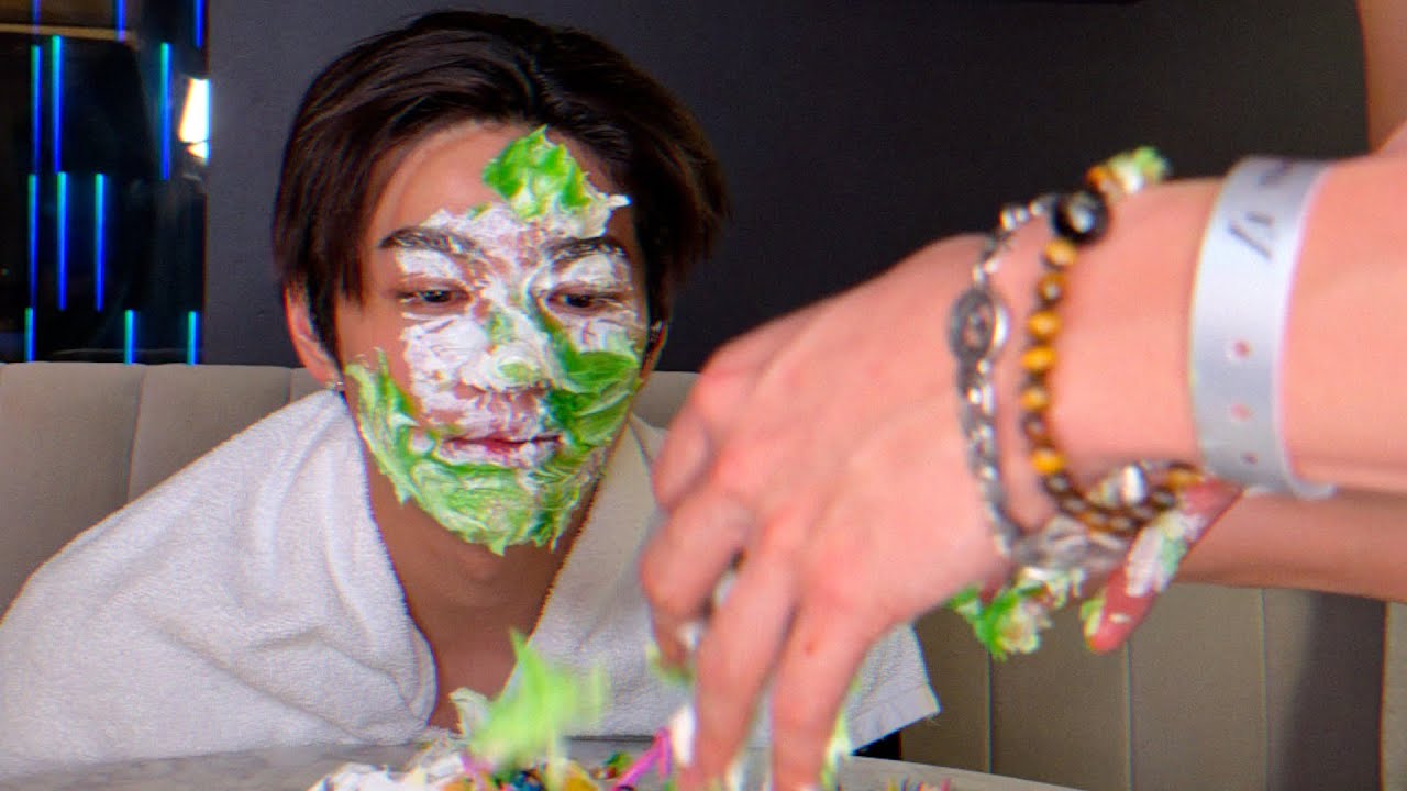 KEONHO's NBA Birthday Surprise: Behind-the-Scenes Team Bonding