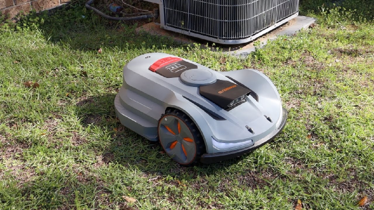 Sunseeker Orion X7 Review: Wire-Free Robotic Mower Tested