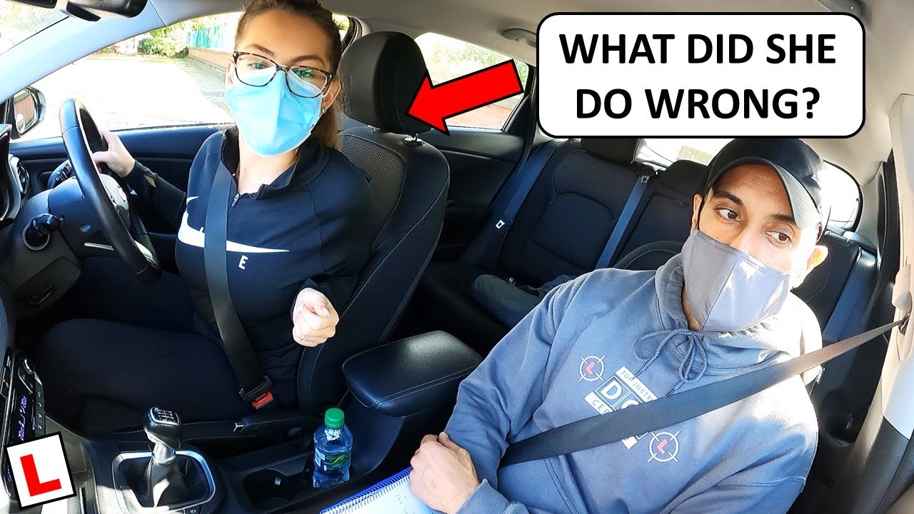 Avoid These 2 Critical Reverse Bay Parking Faults in Driving Tests