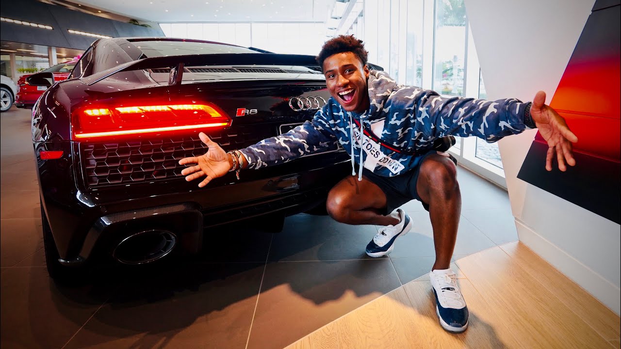 Smart Luxury Car Buying: Investment vs Depreciation Guide