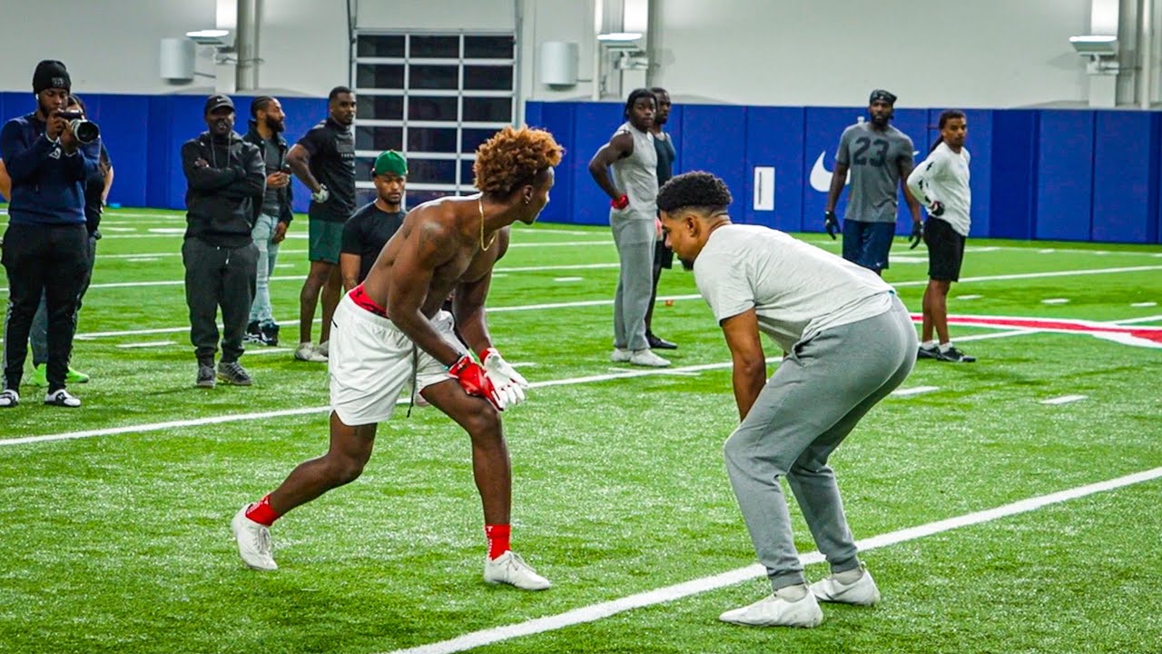 Zaxby's Signature Sandwich: Fueling Dallas Football Dominance