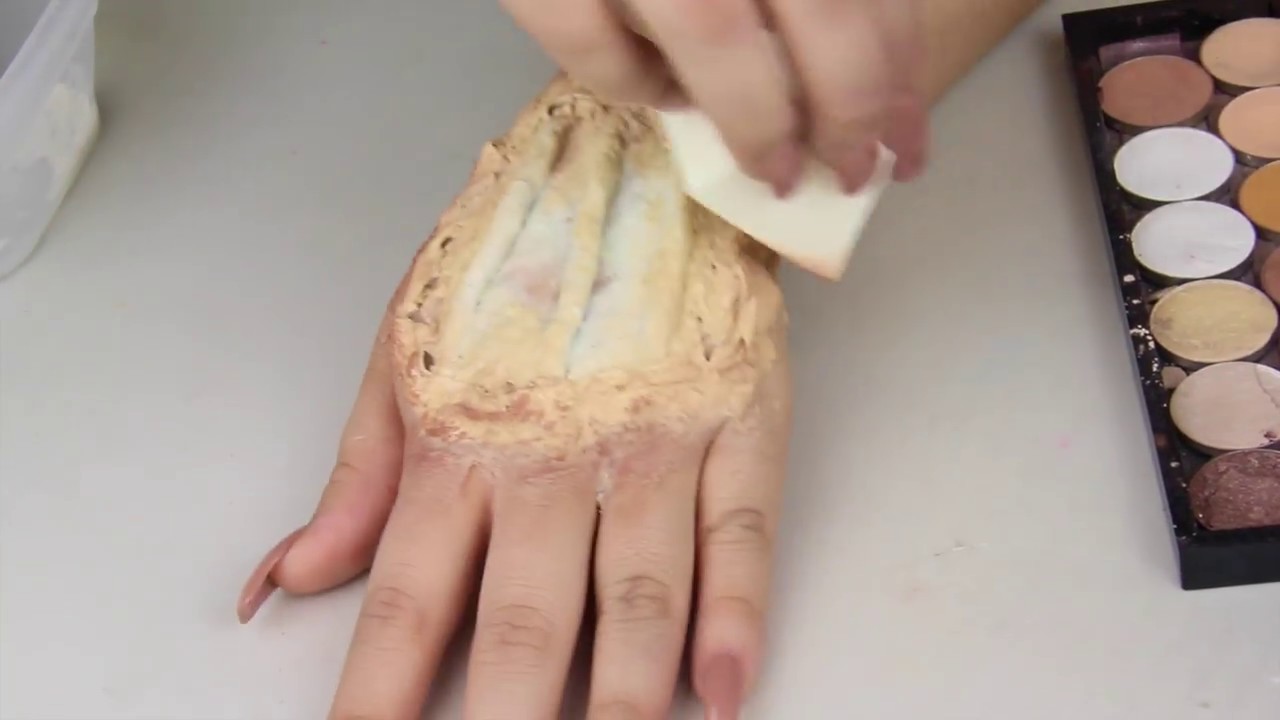 DIY Halloween Prosthetics: Exposed Tendon & Eyeball Tutorial