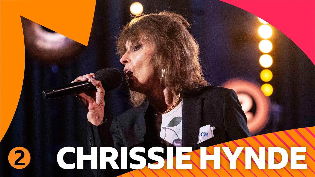 Frank Sinatra's "I'm a Fool to Want You" Lyrics Meaning & Analysis