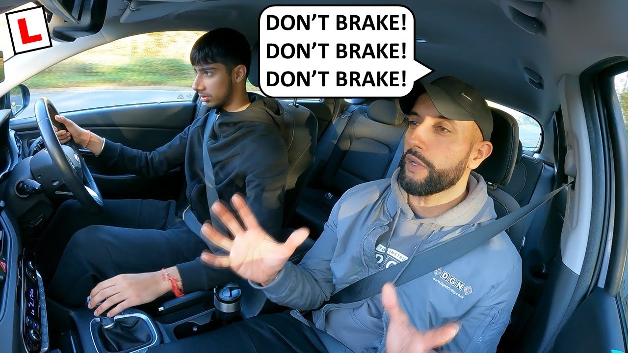 Avoid 3 Critical Driving Test Errors: Roundabouts & Mirrors