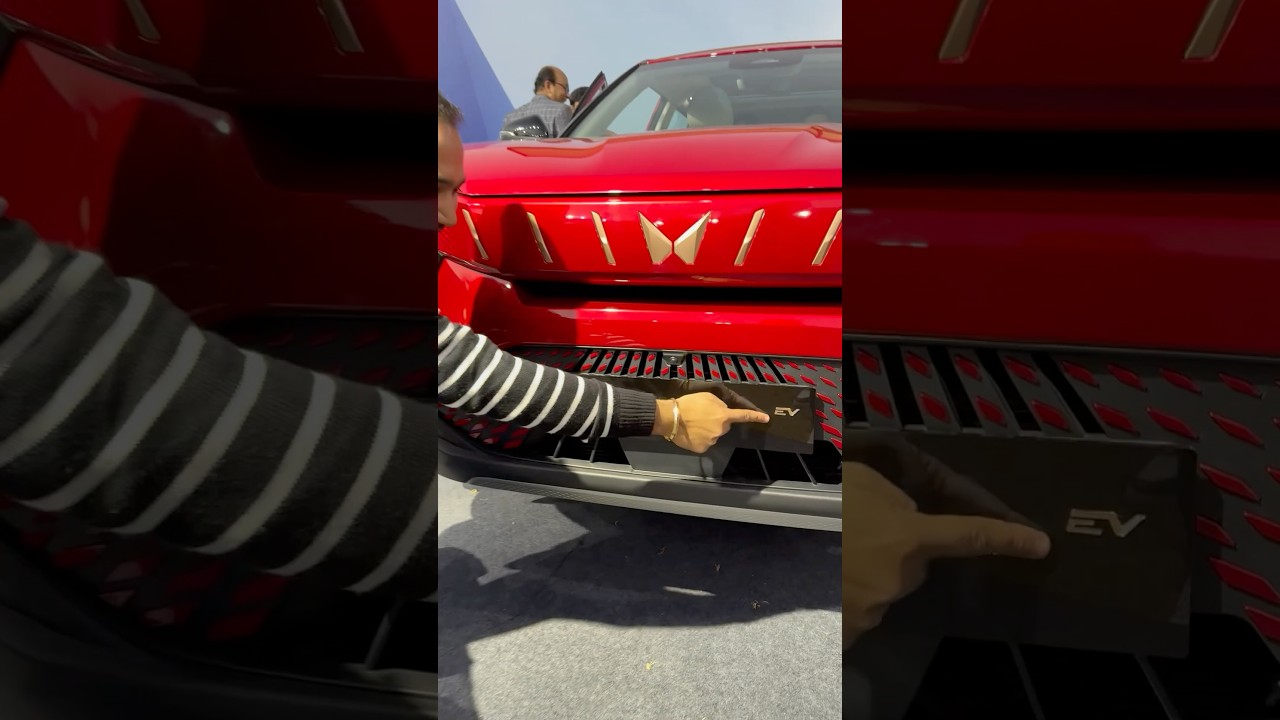 Mahindra XUV 3XO EV Review: Top Variant Value at ₹14.96L On-Road