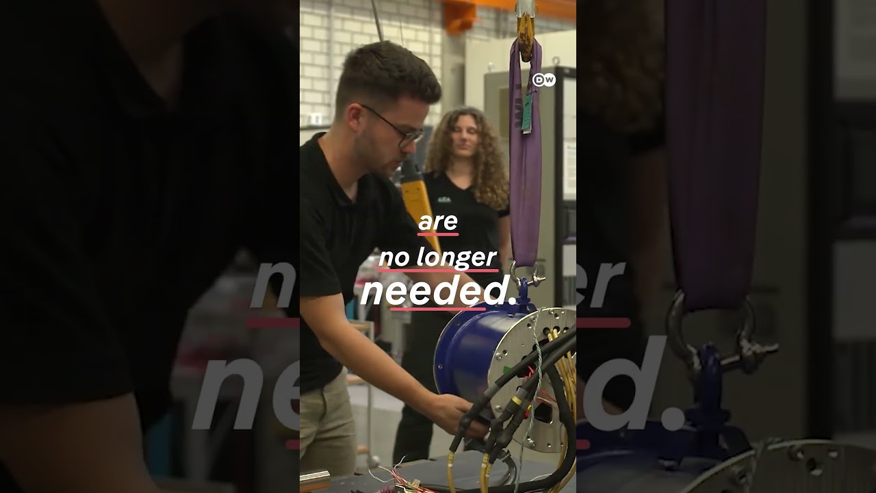 Reduce Rare Earth Dependency: Magnet-Free Motors & Recycling